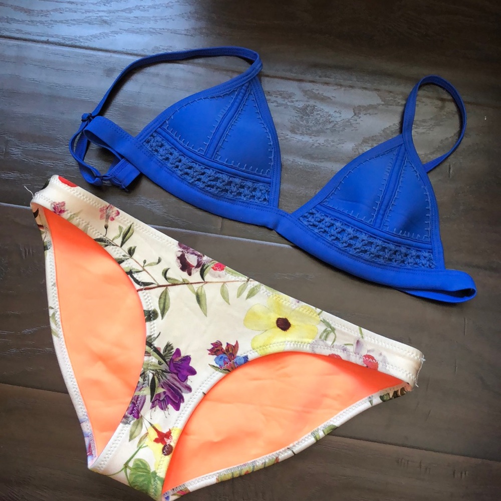 Triangl Swimsuit Size Small Top Size Medium Bottom